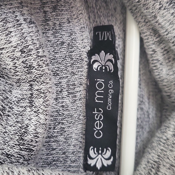 C'est moi sleeveless Tunic sz. M/L - Picture 4 of 6